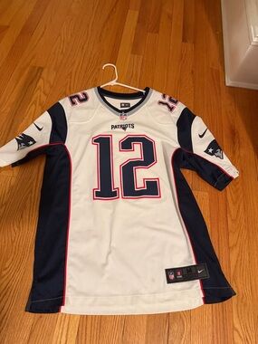 Nike White Navy Tom Brady #12 Patriots Football Jersey